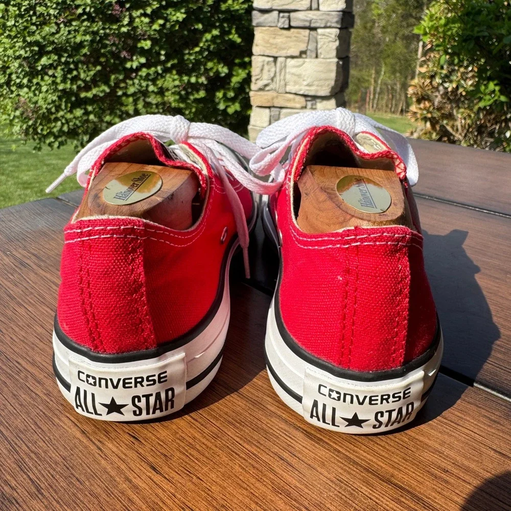 Converse Chuck Taylor All Star Low Top Red Canvas Sneakers M9696 Boys 4 Womens 6